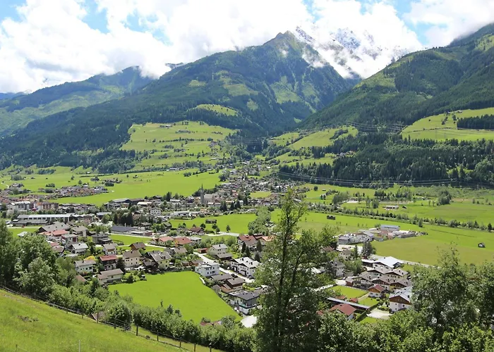 In Near Zell Am Lift Apartment *